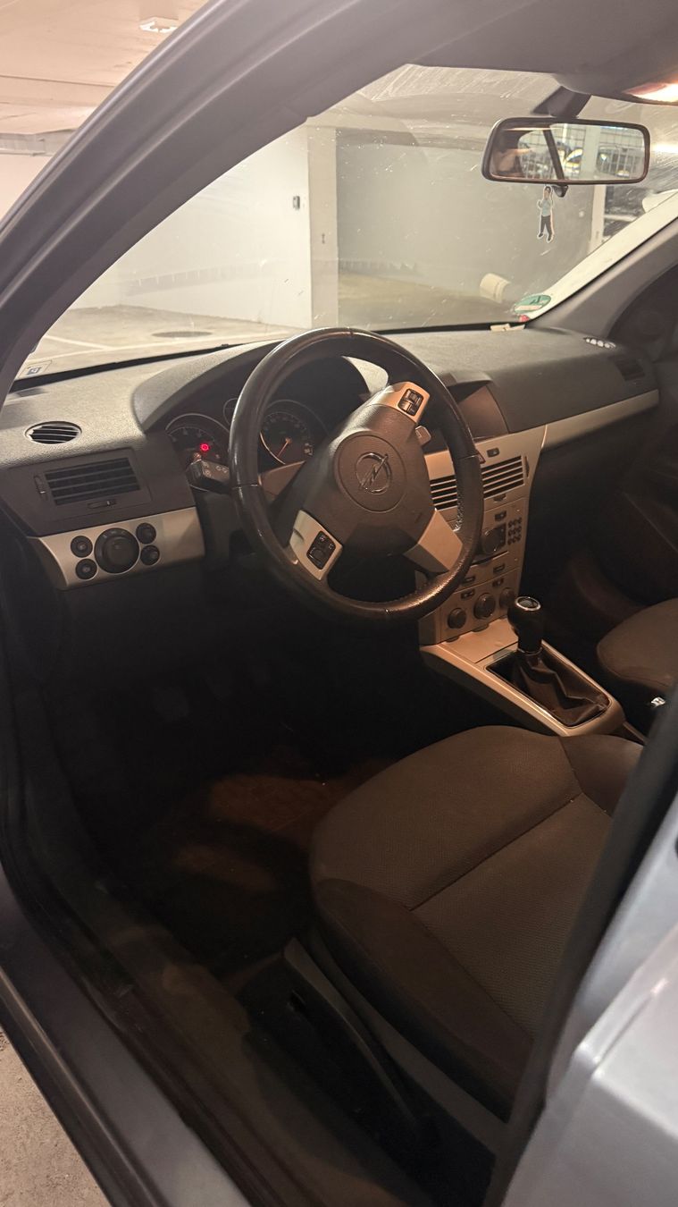 Opel Autos: Opel Astra 1.8i – Gebraucht aus Rorschach von B.SSG 4