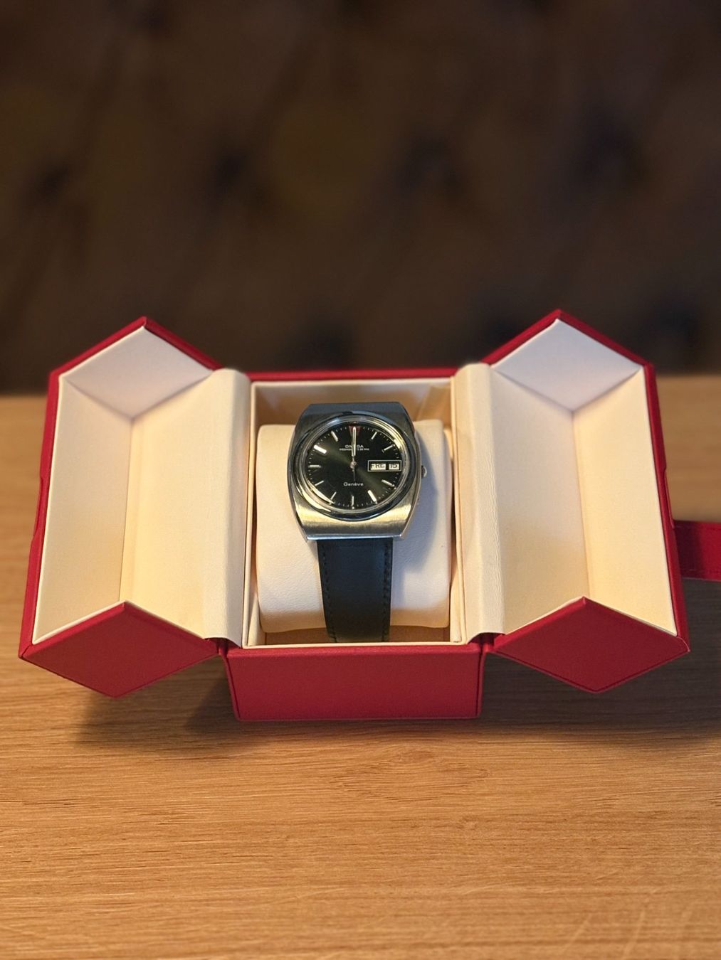 Omega Uhren: MONTRE OMEGA – Gebraucht aus Moutier von Vintage-signature