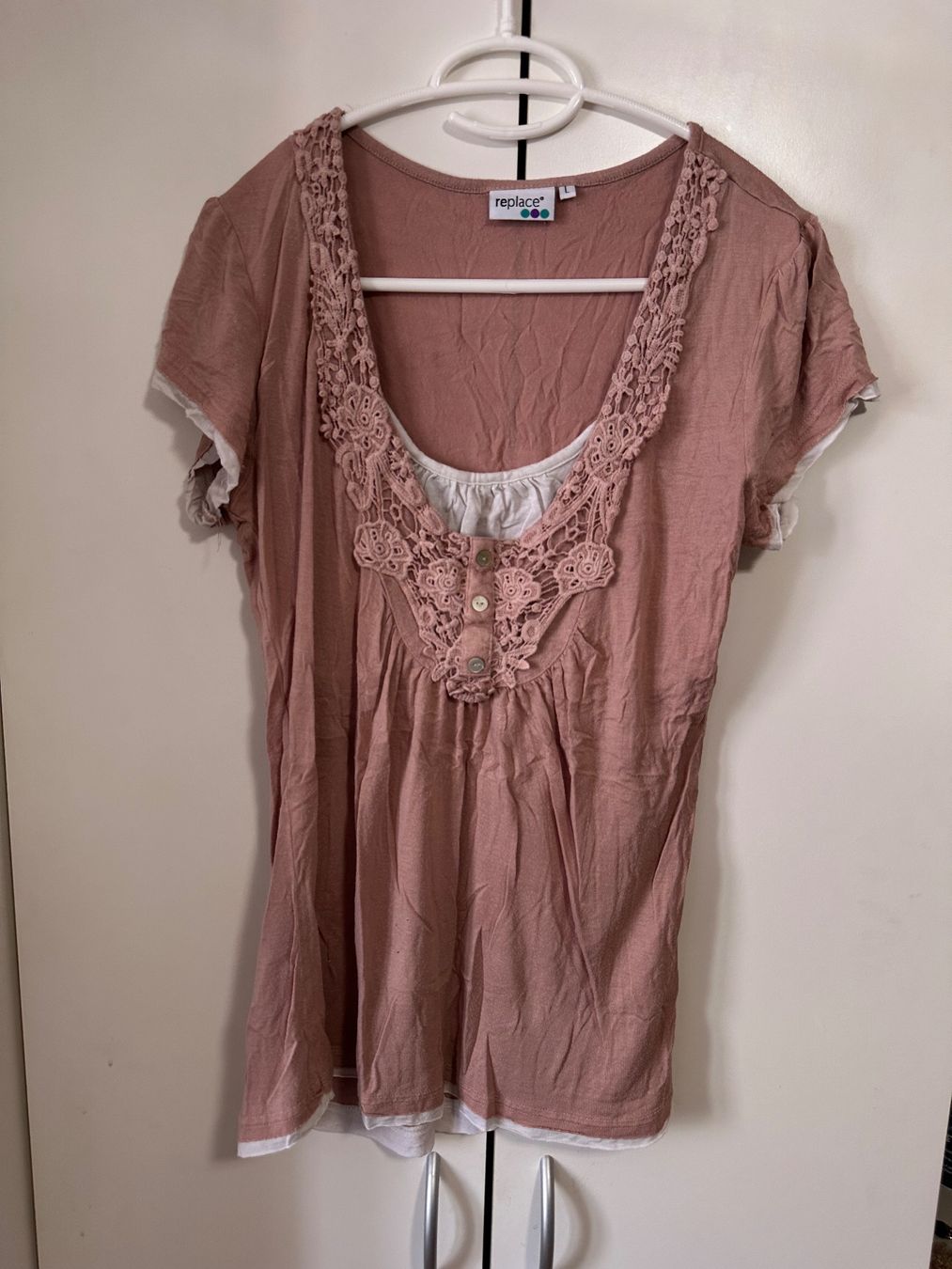 T-shirts: Damen Shirt Rosa Grösse L – D'occasion à Schaan par Hermine2018