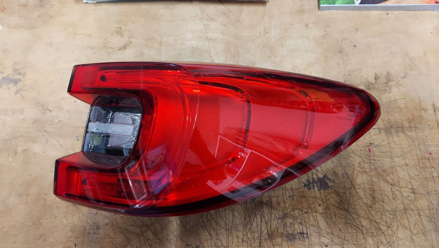 Renault Tutti pezzi di ricambio auto: Renault Kadjar 2020 – Usato da Altishofen venduto da Hucky 1