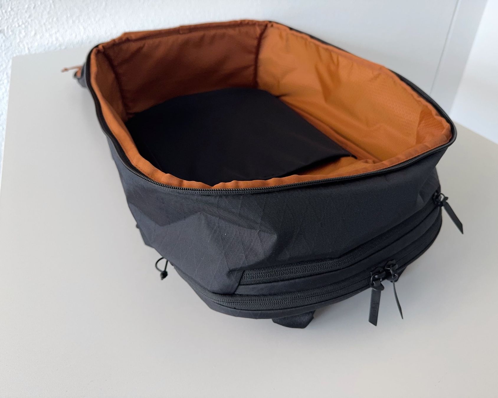 Zaini: Fyro Citta 25L Backpack – Usato da Basel venduto da 7ber 4