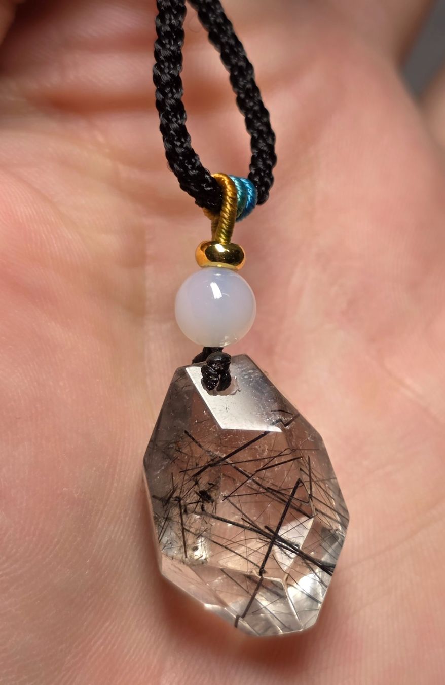 Minerali & Pietre curative: Schwarzer Rutil Anhänger an Kordelkette D – Nuovo e nell'imballaggio originale da Matzingen venduto da Shay_Crystalz