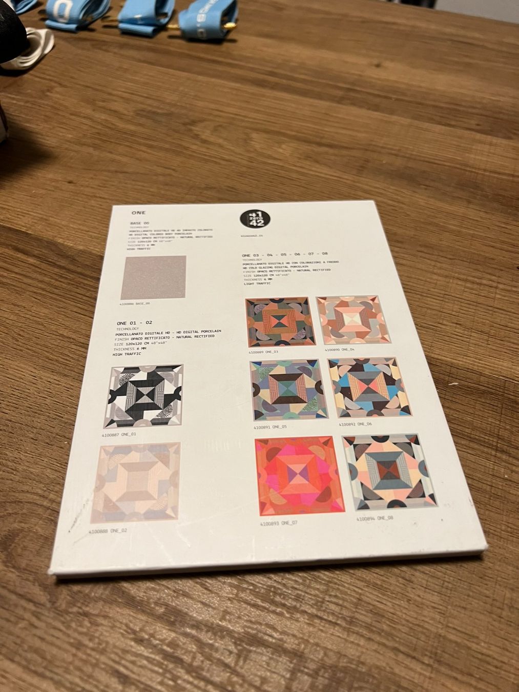 Blocchi: 41Zero42 Notizbuch / Material-Muster schwarz-weiss – Nuovo (secondo la descrizione) da Volketswil venduto da Lootington_Post 1