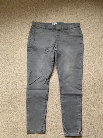 Skinny Jeans von Dorothy Perkins Gr 46 grau