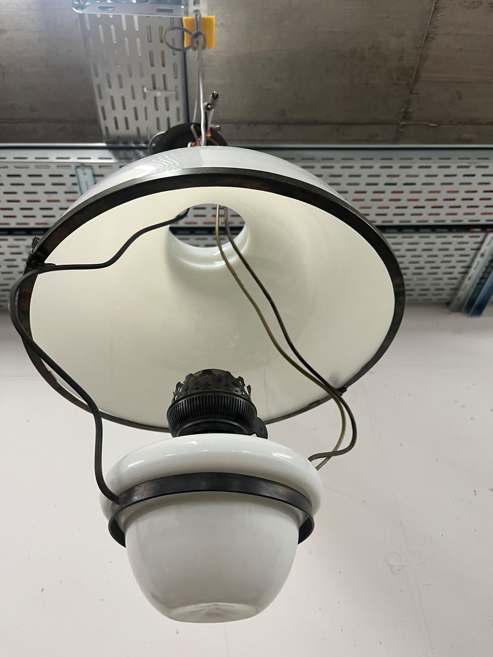 Lampadari & plafoniere: Ancienne lampe pour plafond – Usato da lausanne venduto da esploras 1