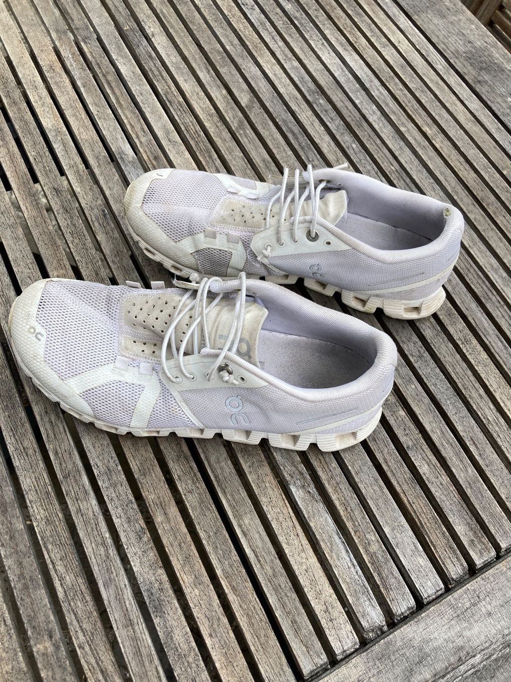 On Scarpe da donna: Laufschuhe ON Cloud, Grösse 38.5 – Usato da Saanen venduto da mia_vogr 1