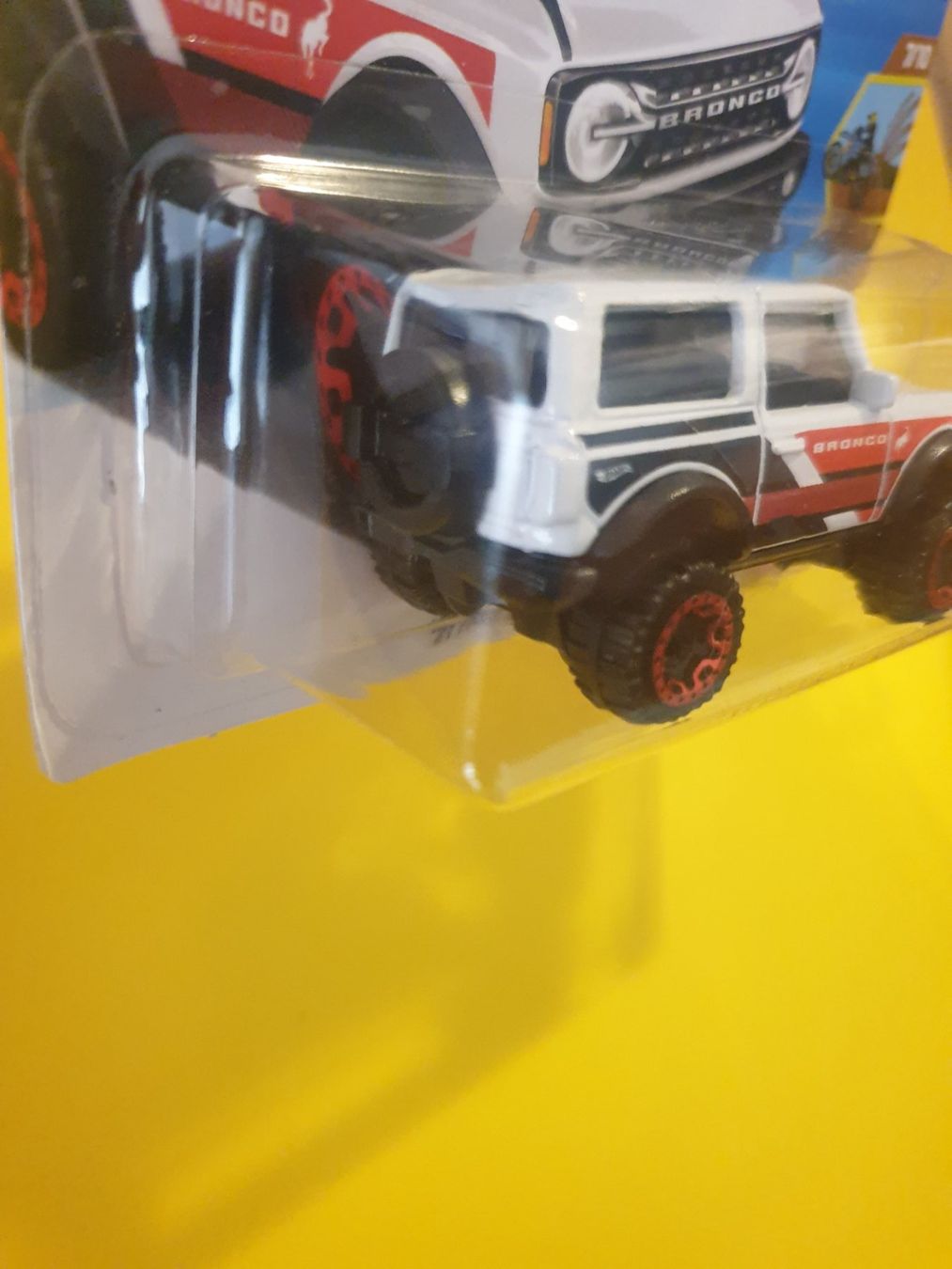 Hot Wheels Modellini d'auto: Hot Wheels '21 FORD BRONCO – Nuovo e nell'imballaggio originale da Oftringen venduto da Rotor 3