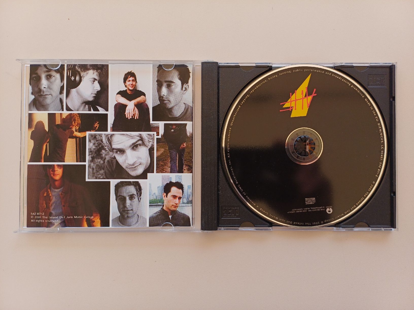 CDs: American Hi-Fi - CD – Gebraucht aus Begnins von Drastic-Sound 2