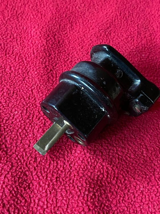 Stecker: Stecker antik - Anschauungsmaterial – Defekt aus Rehetobel von melina0412
