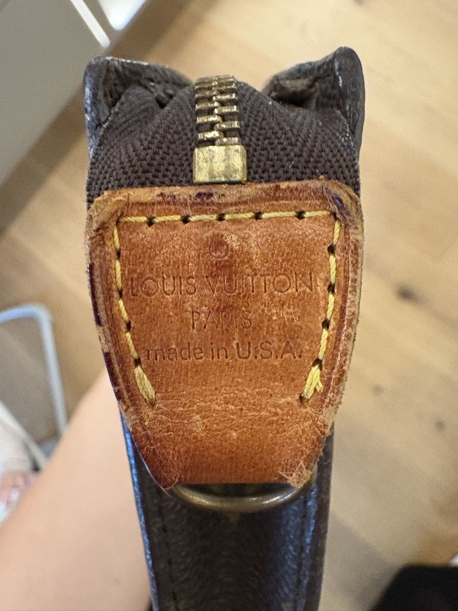 Louis Vuitton Borse: Louis Vuitton Pochette Monogram Canvas gebraucht – Usato da Waltenschwil venduto da CM90 2