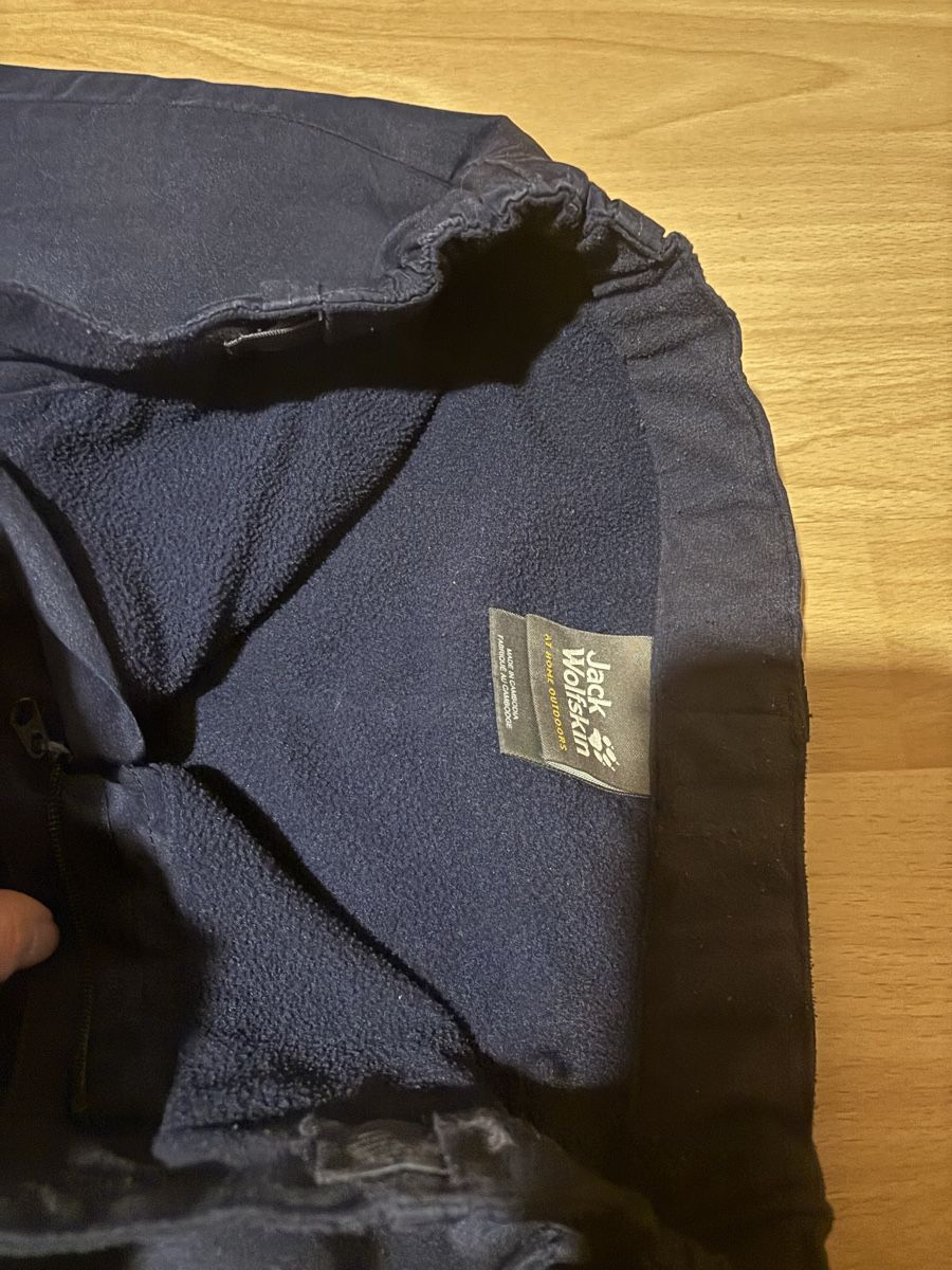 Jack Wolfskin Hosen: Top Jack Wolfskin Hose Gr 128 – Gebraucht aus Allschwil von CaSu- 1