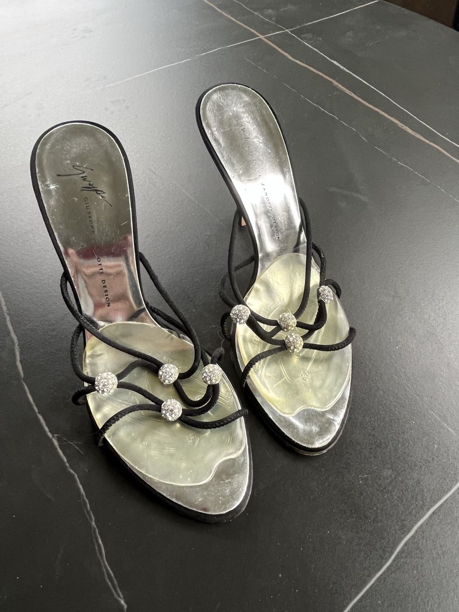 Zanotti Chaussures femmes: Guizeppe Zanotti, size 37.5 – D'occasion à Genève par VManic