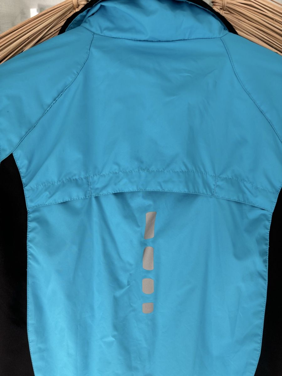 Giacche: Outdoor Jacke Gr.M – Usato da Zug venduto da Biki72 4