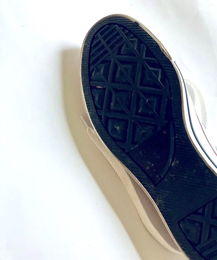 Converse Damenschuhe: Converse – Neu (gemäss Beschreibung) aus Zürich von _SabiBe_ 2