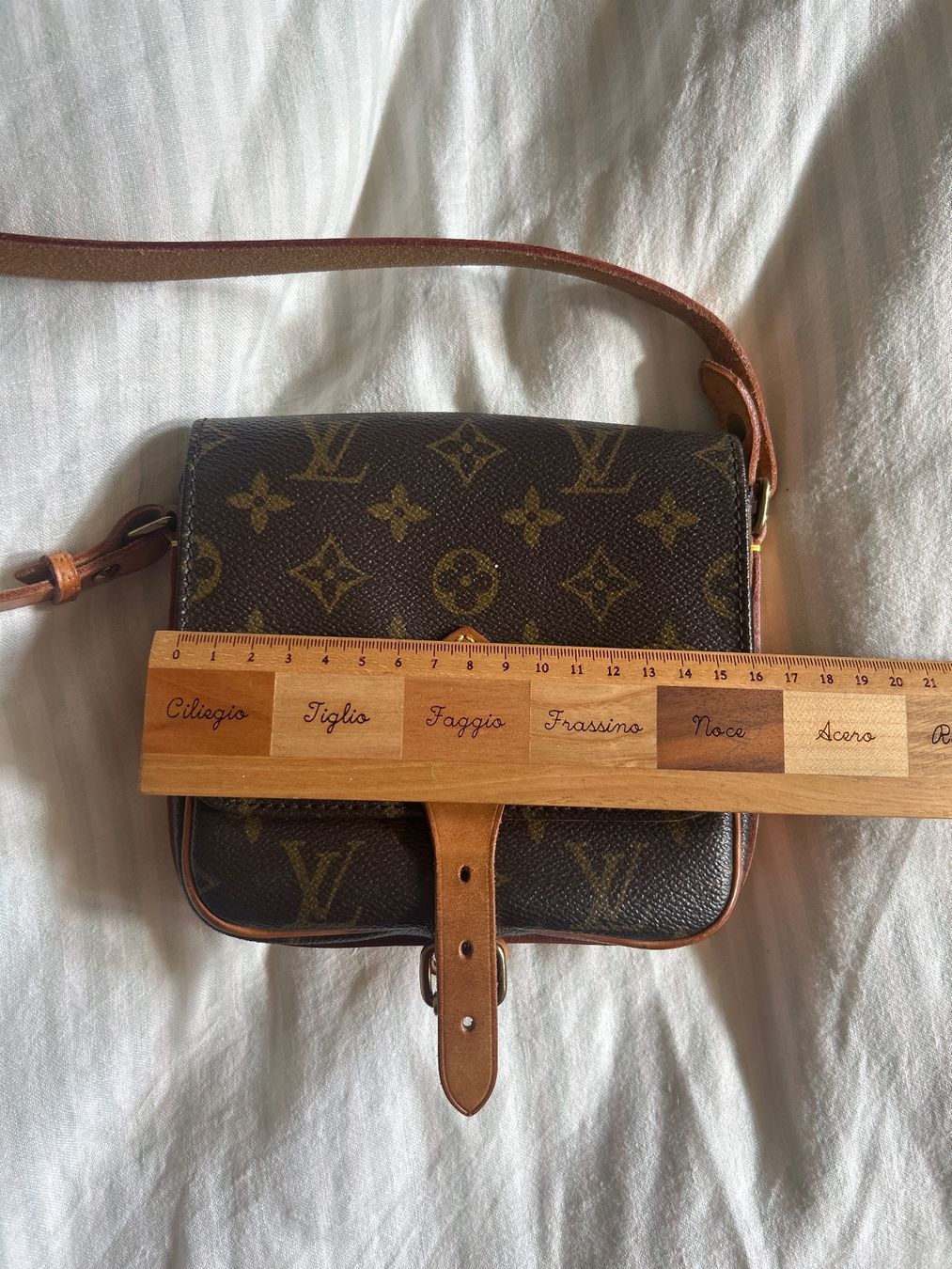 Louis Vuitton Taschen: Louis Vuitton – Gebraucht aus Muralto von kar_ft6r 8