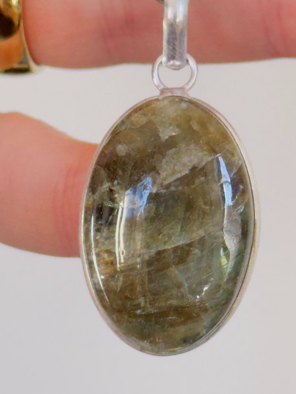Catenine: Fashionable labradorite necklace – Nuovo e nell'imballaggio originale da Genève venduto da AGBERG 1