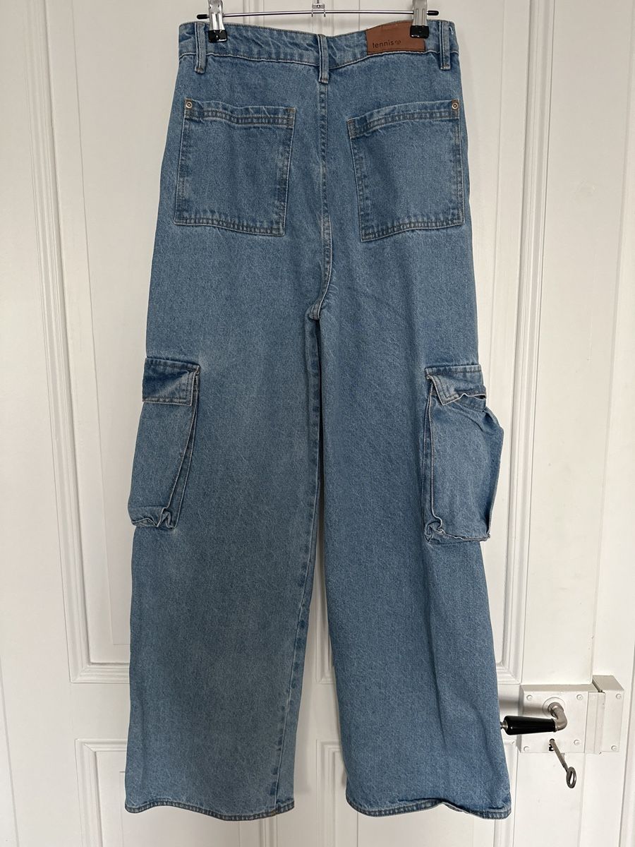 Hosen: Coole Baggy Jeans mit Cargotaschen – Gebraucht aus Bern von Ibizaflow 1