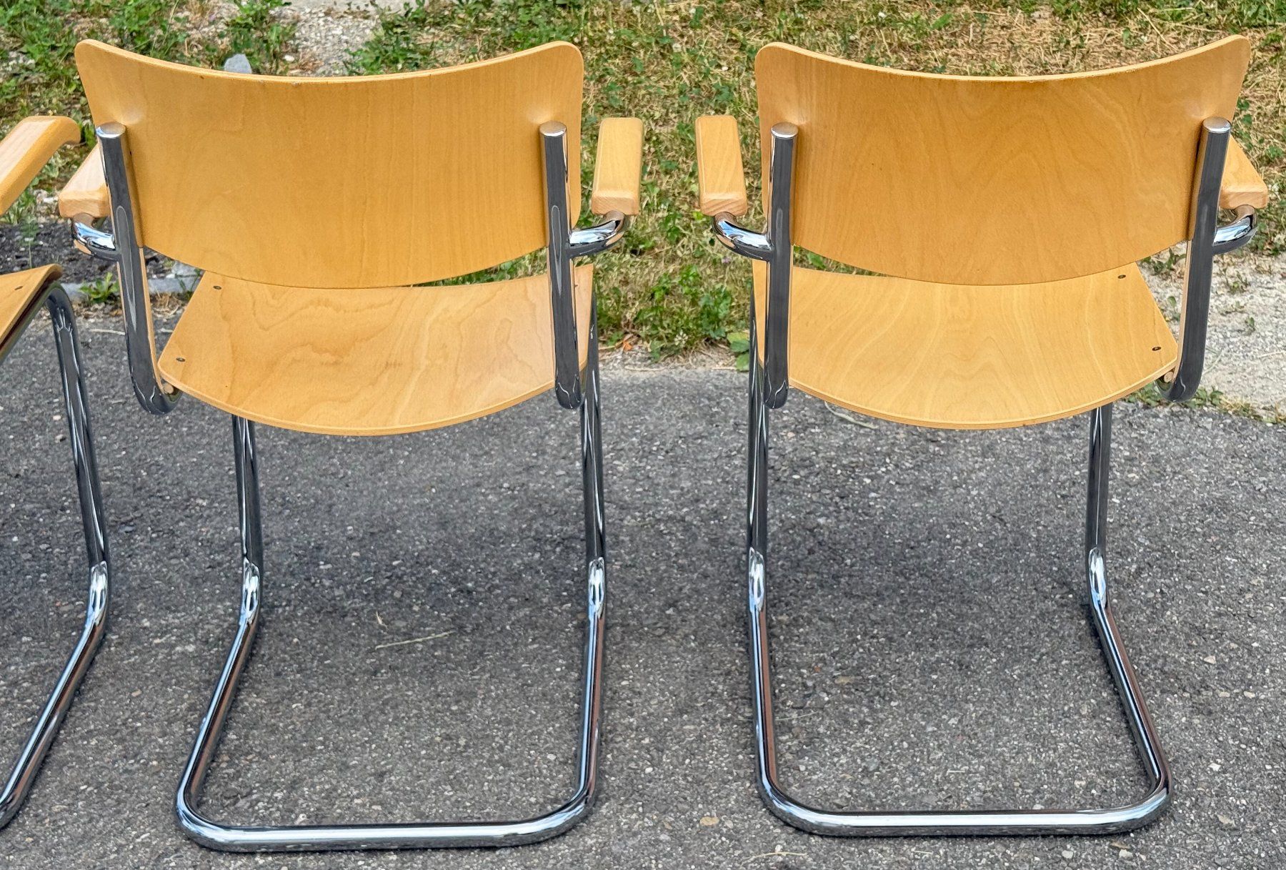 Thonet Sedie: Thonet S43F Freischwinger 4er Set // Marcel Breuer – Usato da Schinznach-Dorf venduto da mix 7