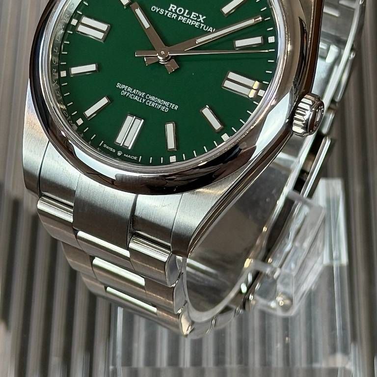 Uhren: Rolex Oyster Perpetual 41mm 124300 – Gebraucht aus Genève von minty.watches 4