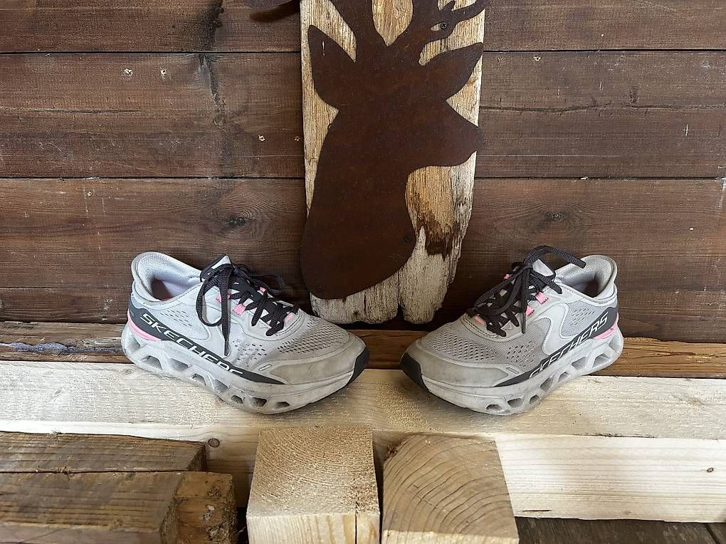 Scarpe per ragazze: Sketchers Mädchen Paar1 – Usato da Oberuzwil venduto da Becksbomb