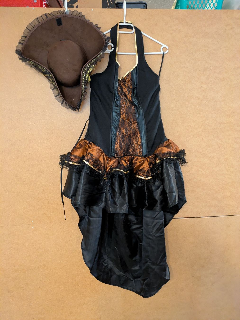 Costumi: Halloween Damen Kostüm  – Usato da Interlaken venduto da stalfran