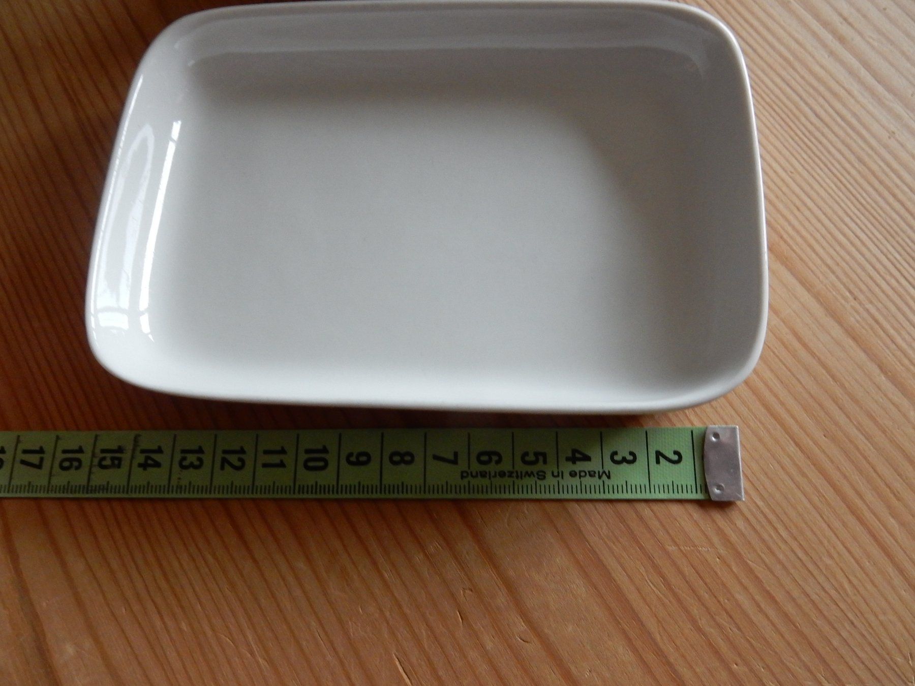Weisses Butterdose Porzellan Butterbehälter neuwertig IKEA (Gebraucht) in Jona für CHF 2.5 – mit Lieferung auf Ricardo kaufen