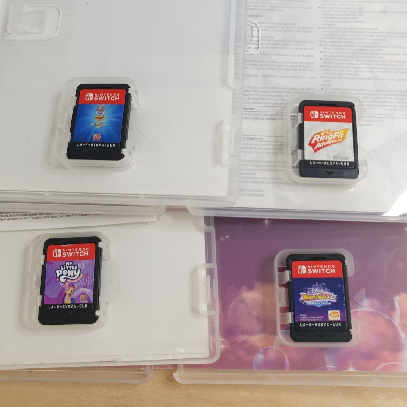 Nintendo Giochi: Lot de 4 jeux Nintendo Switch – Usato da Posieux venduto da Csardas. 2