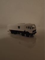 Modellauto Tankwagen weiss BP 