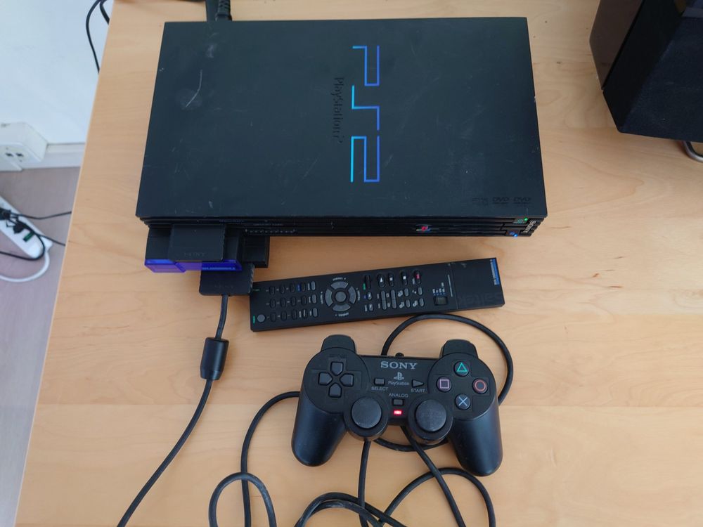 Sony Playstation 2 - PAL SCPH-30004 inkl. DVD Commander II (Gebraucht ...
