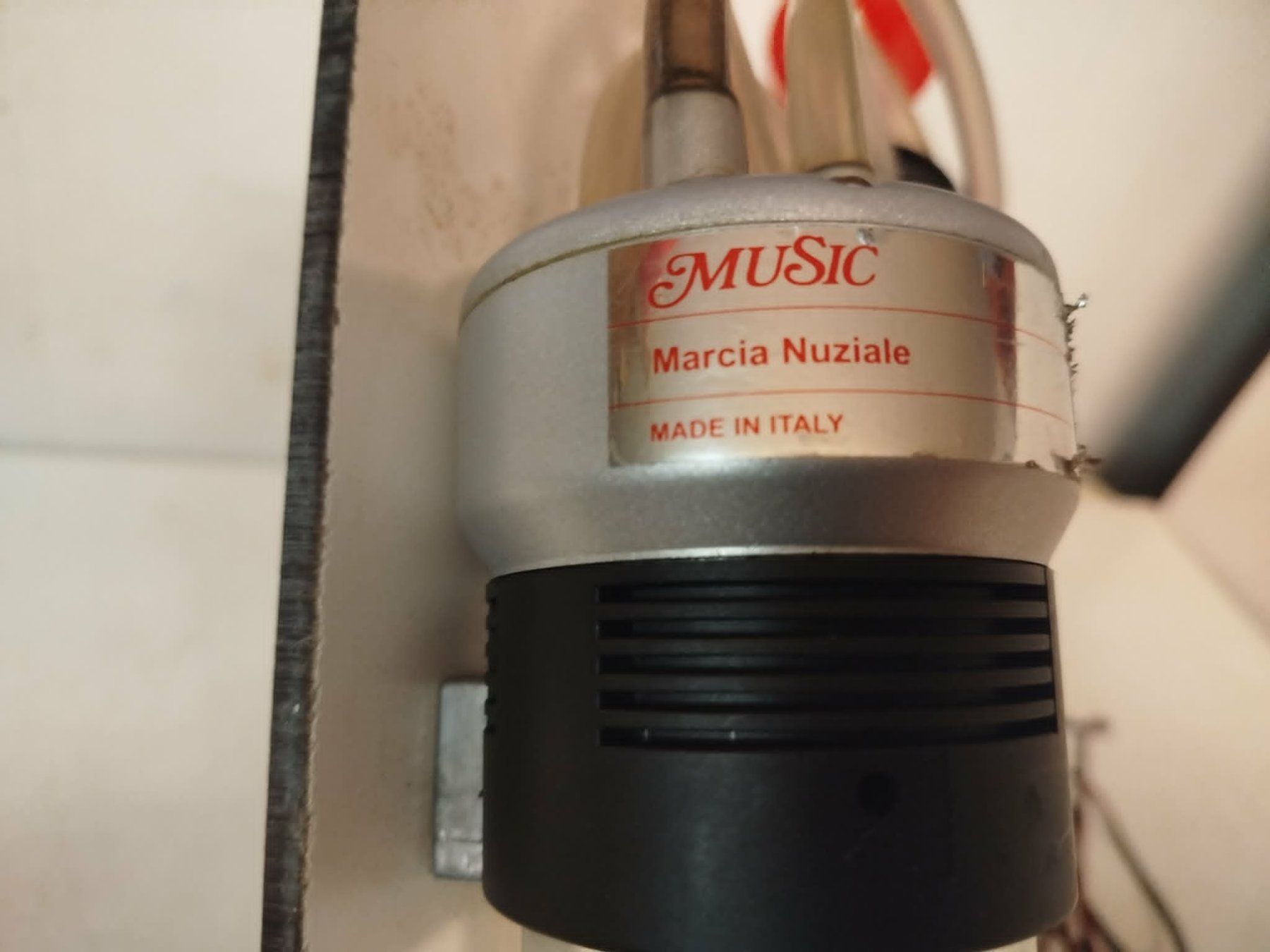 Accessori per altri veicoli: Klaxon de voiture avec mélodie – Usato da La Chaux-de-Fonds venduto da Emmaus2300CDF 3