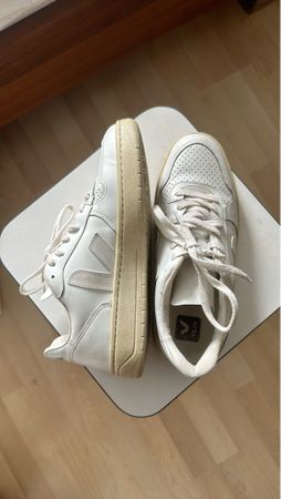 Veja V-10 White Leather Sneakers - Size 49 - Gebraucht