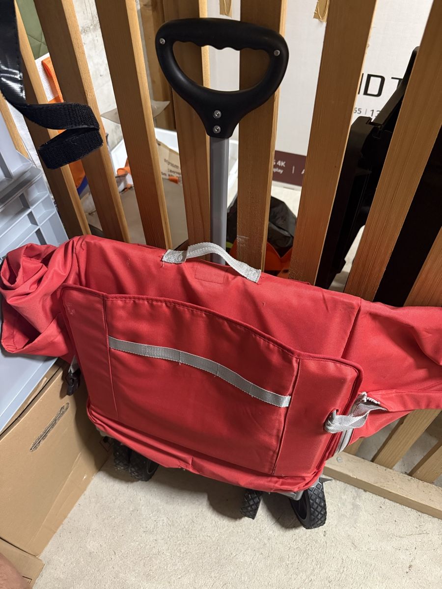 Kinderwagen: Faltbarer Bollerwagen rot – Gebraucht aus Bischofszell von fab_vzv8 1