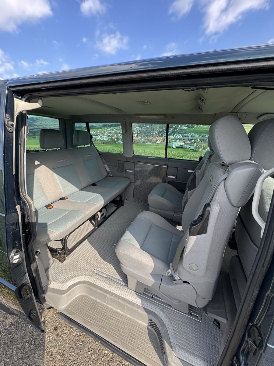 VW Automobili: VW T4 Multivan Generation 2,5l TDI – Usato da Arni AG venduto da DALA5 6