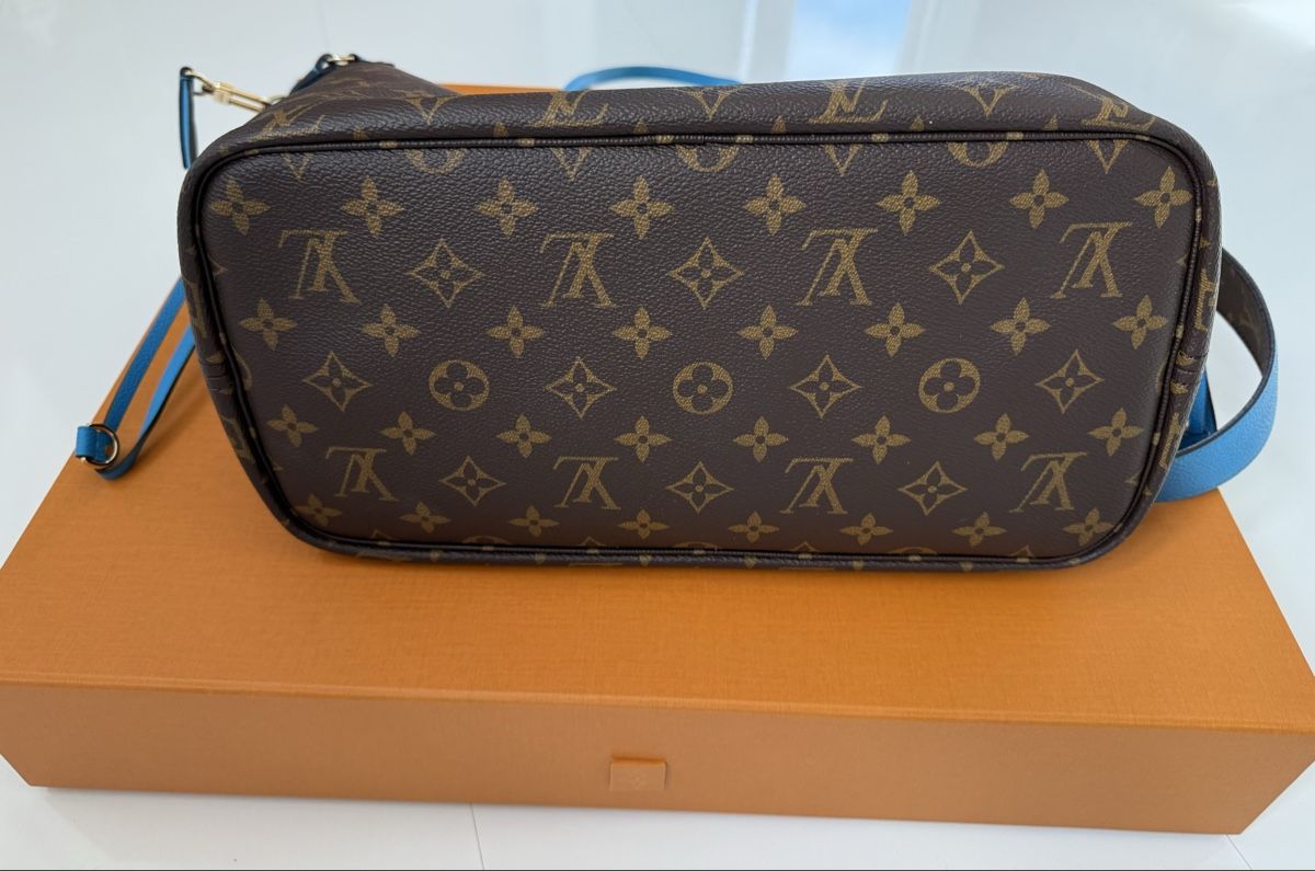 Louis Vuitton Taschen für Damen: Louis Vuitton Neverfull MM Inside Out 2025 – Gebraucht aus Büetigen von Mo_driver99 2