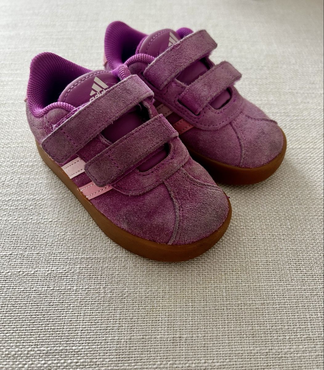 Adidas Scarpe per ragazzi: Adidas, size 22 – Usato da Köniz venduto da A.S_08911181