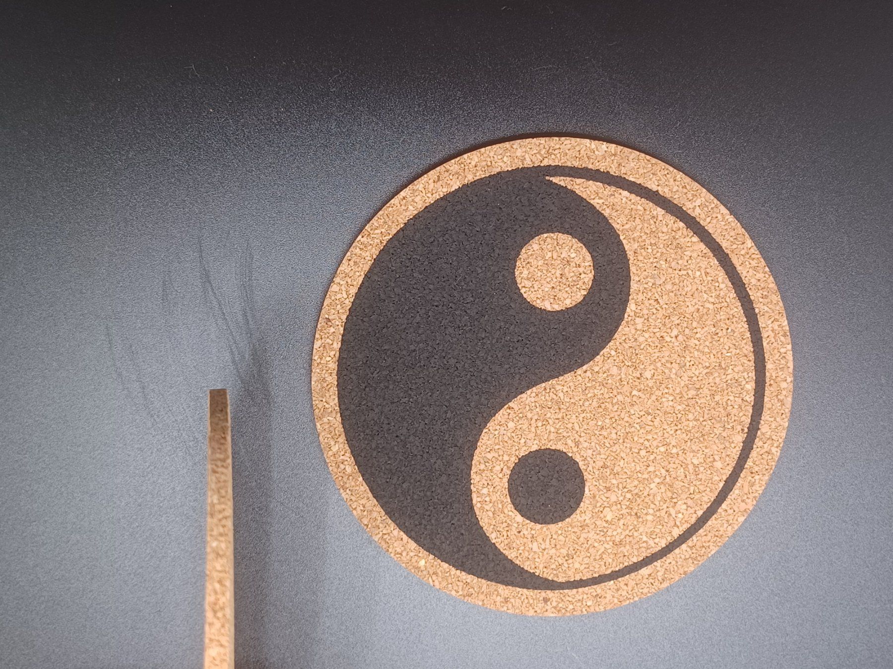 Sottobicchieri: Untersetzer "Yin -Yang" Kork 9cm – Nuovo e nell'imballaggio originale da Turbenthal venduto da enjak 2