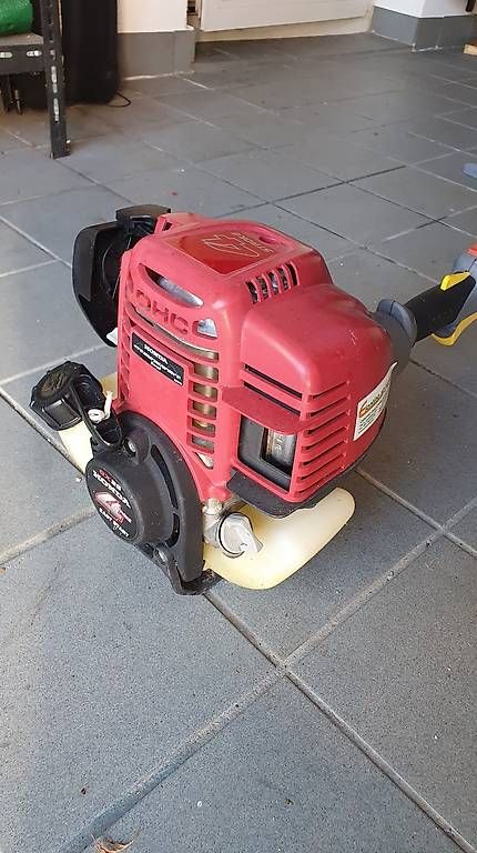 Honda Tous les outils: Decespugliatore Honda 4 tempi – D'occasion à Brione sopra Minusio par Noe2702 1