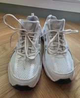 New Balance 530 MR530EMA Weiss/Silber – Gr. EU 40.5 – Neu