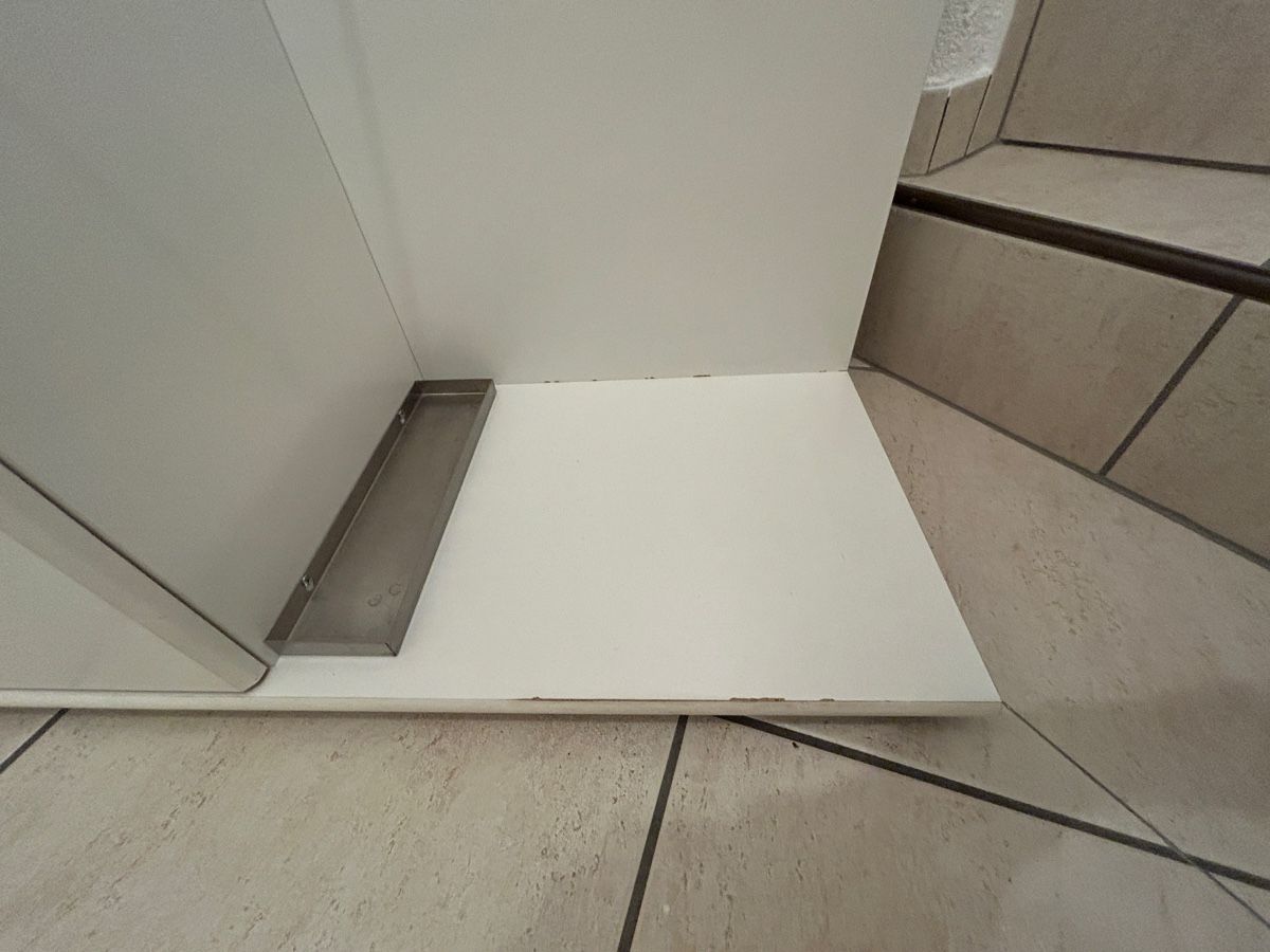 Guardaroba: Garderobe weiss – Usato da Maur venduto da Cambrino 2