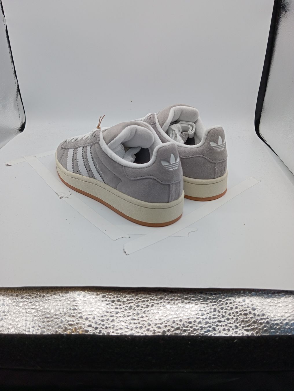 Adidas Scarpe da uomo: Adidas Campus 00s Grey White EU 48 – Nuovo e nell'imballaggio originale da Schaffhausen venduto da outlez 4