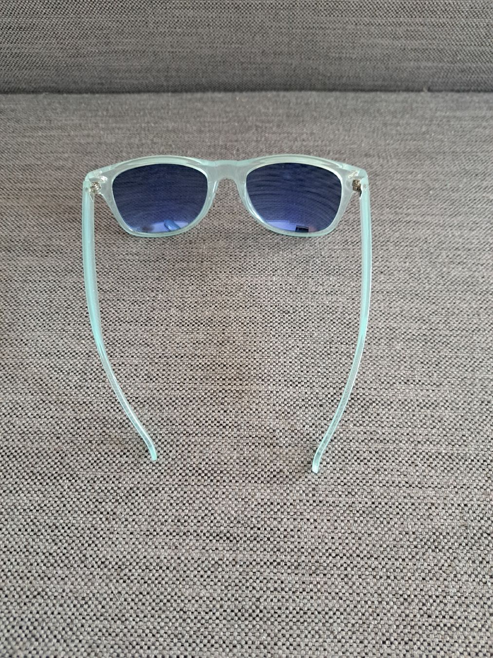 Brillen & Gläser: Sonnenbrille türkis-hellblauer Rahmen Gläser verspiegelt  – Gebraucht aus Jona von cel_s8jx 1