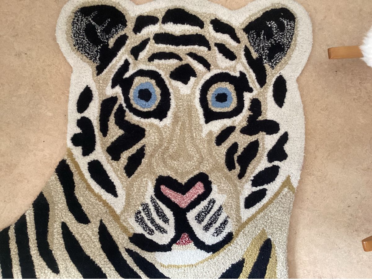 Tappeti: Cooler Tiger Teppich – Usato da Zürich venduto da Struktur