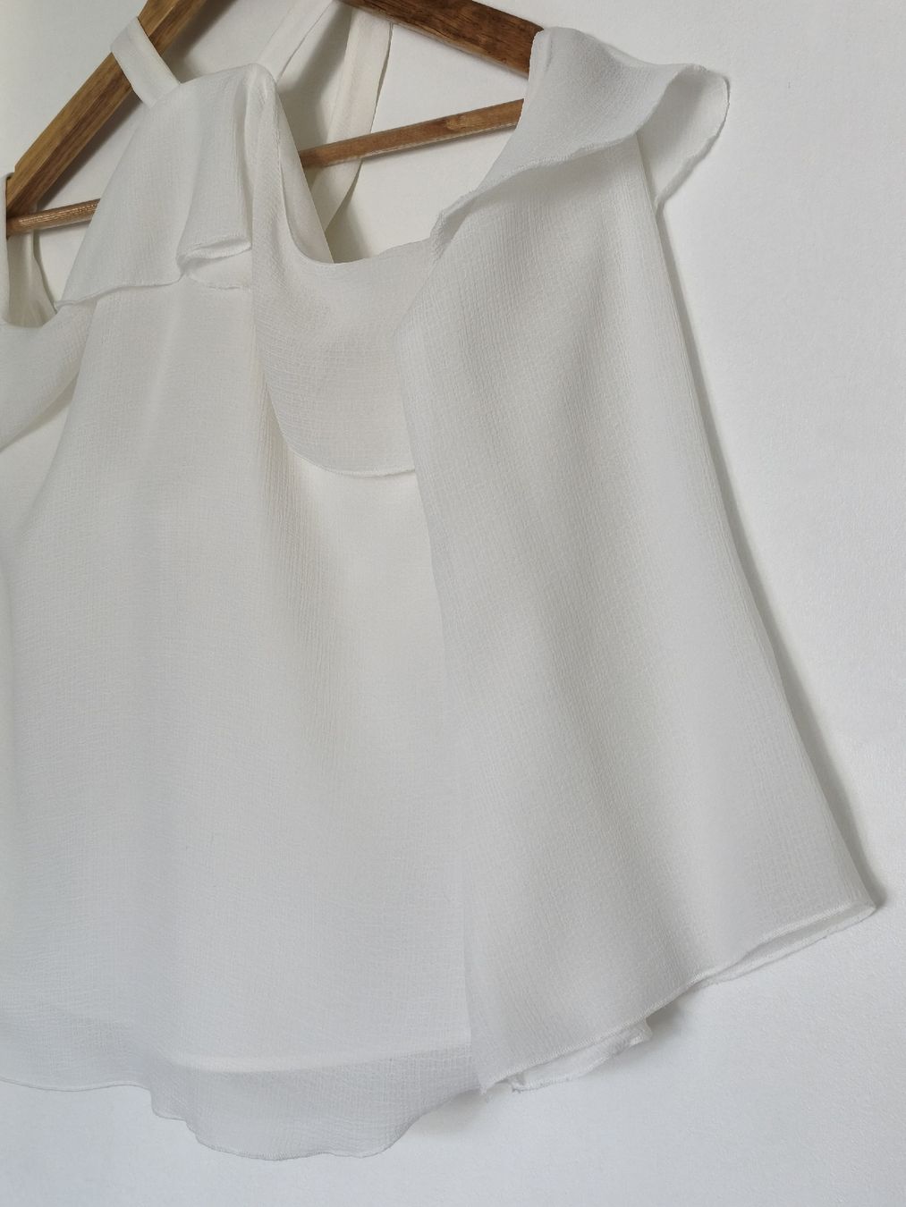 Mango Chemisiers: Mango draped blouse, size S – D'occasion à Zürich par nir_n9jc 1