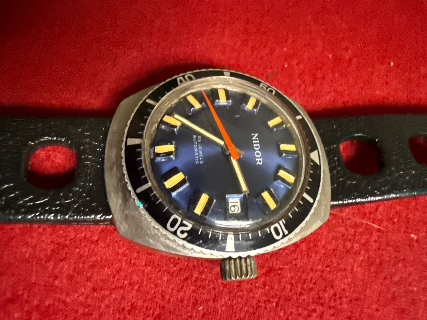 Uhren: Nidor  Vintage Taucher Automatic 36 mm – Gebraucht aus Pfeffingen von Allhandelklgwatches 1
