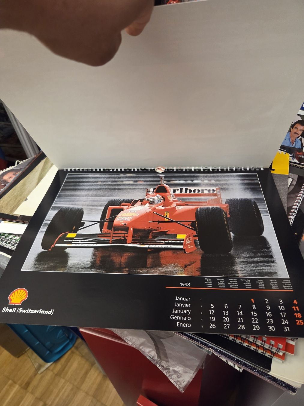 Ferrari Calendriers: Shell Ferrari Kalender 1998 – D'occasion à Wetzikon ZH par AmacherM 1