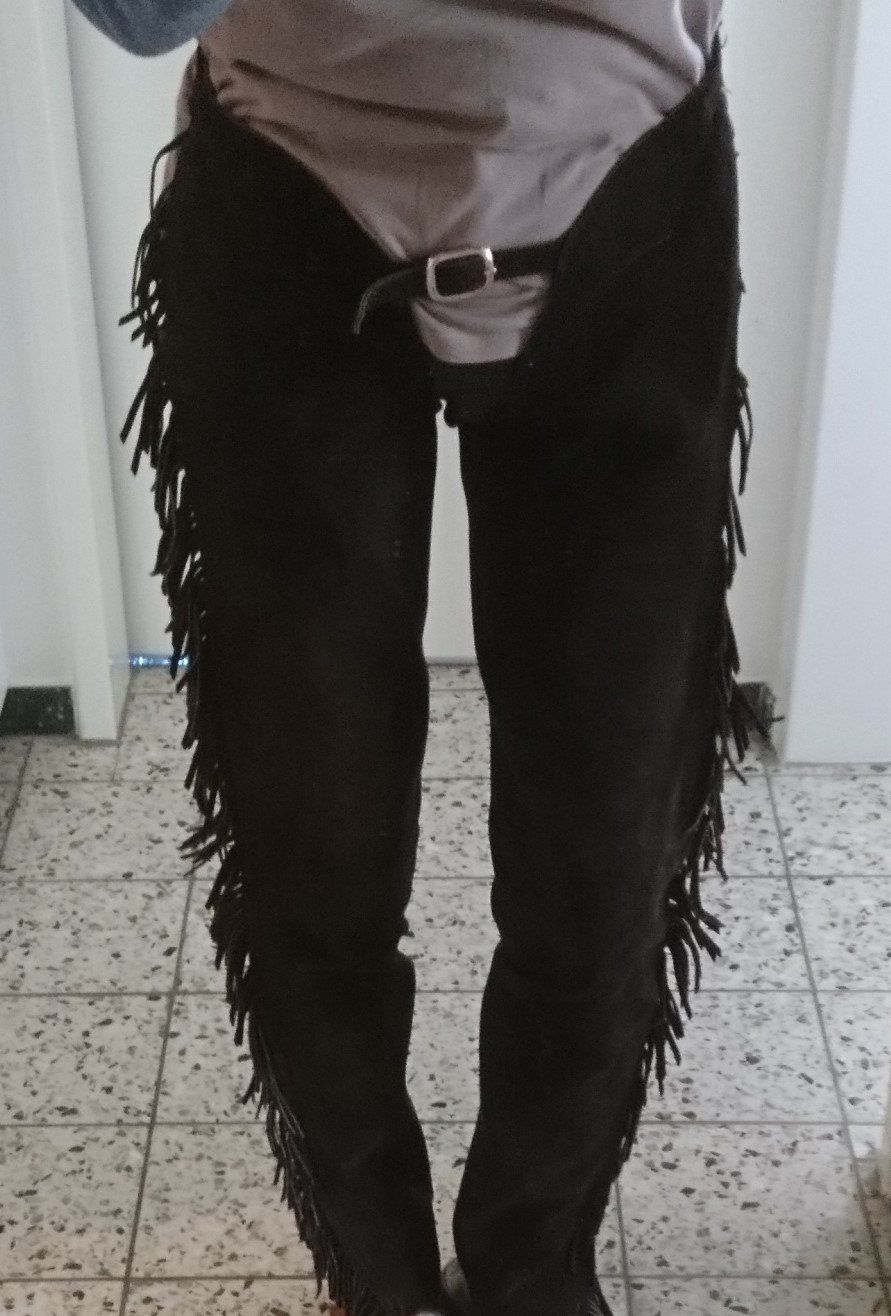 Pantaloni: Wildleder Chaps mit Fransen braun Grösse XS – Usato da Schüpfen venduto da ardiphne