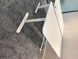 White Height-Adjustable Office Desk – 160 × 80 cm