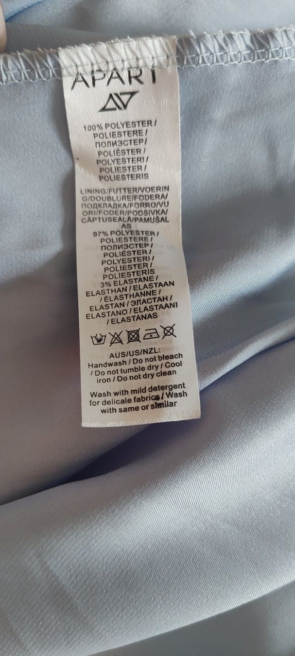 Robes: Robe de soirée bleu clair dentelle fleuri,  taille 36EU – Neuf (Voir description) à Lausanne par Prahiena 6