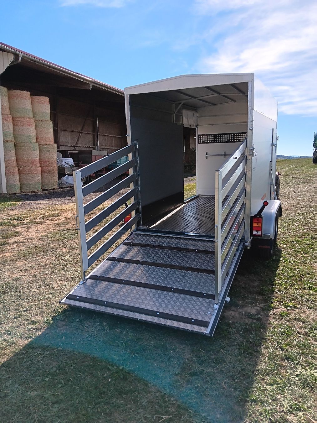 Rimorchi: Vezeko 2700 E – Nuovo e nell'imballaggio originale da Châtonnaye venduto da dou_6hsd 3