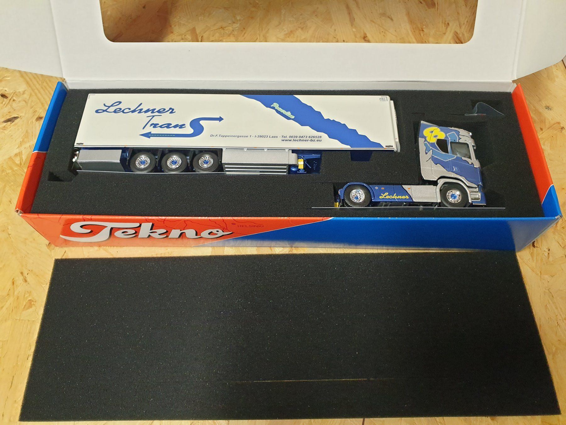 Tekno Kit di modellismo & Modellini statici: Scania tekno Modell – Nuovo e nell'imballaggio originale da Rickenbach LU venduto da trucker.s